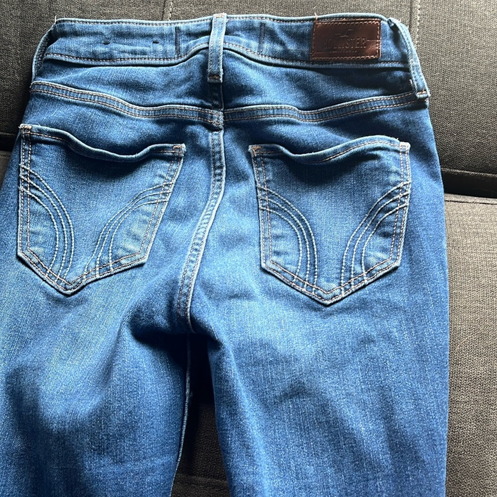 Hollister jeans